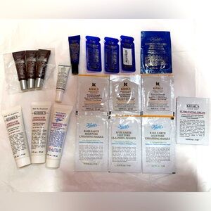 KIEHL’S Skincare Gift Set Bundle